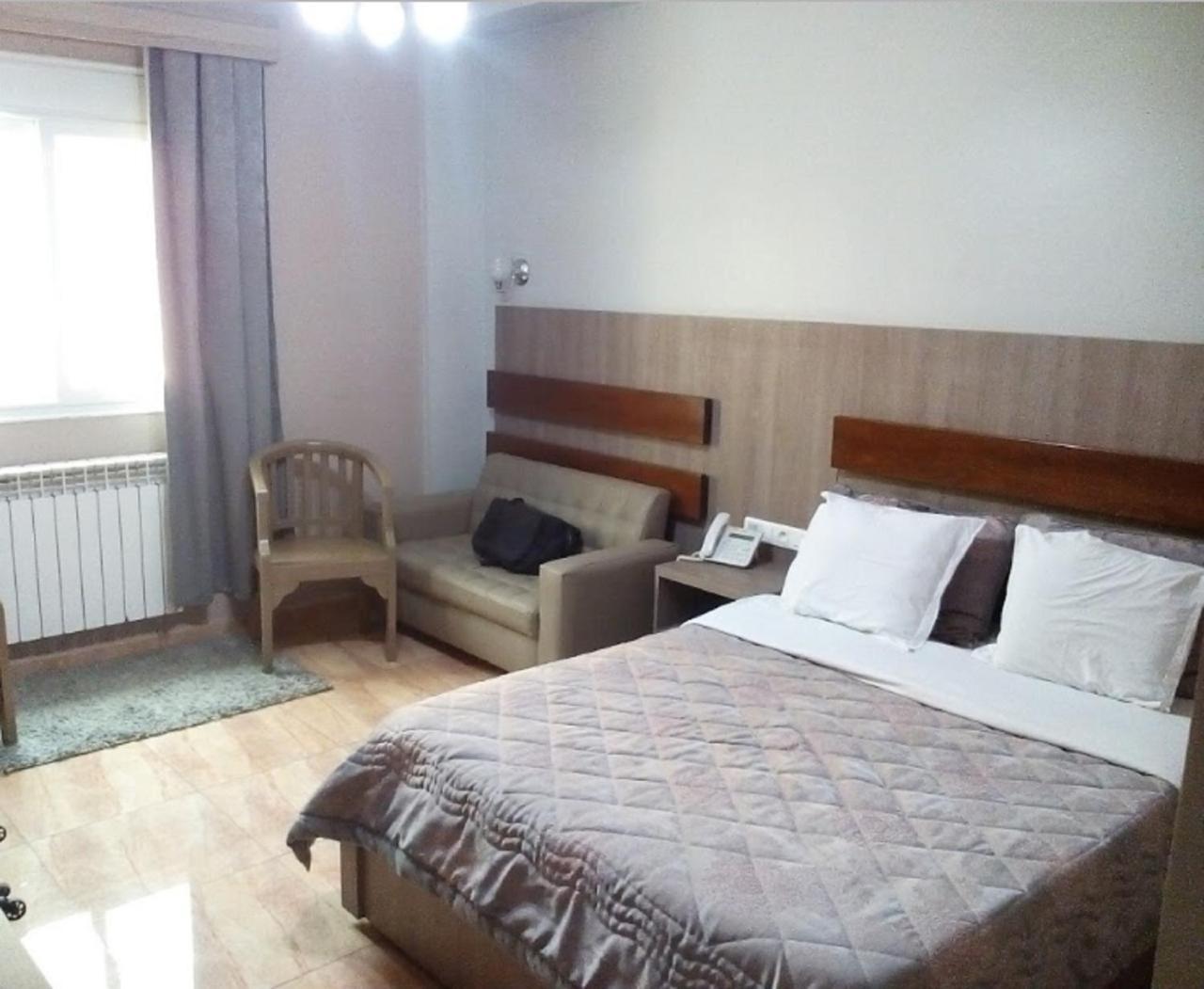 Le Palais Familial Hotel Algiers Bagian luar foto