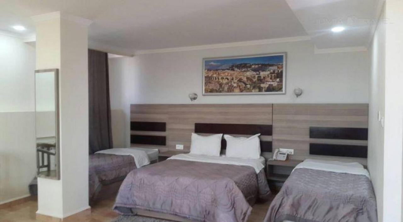 Le Palais Familial Hotel Algiers Bagian luar foto